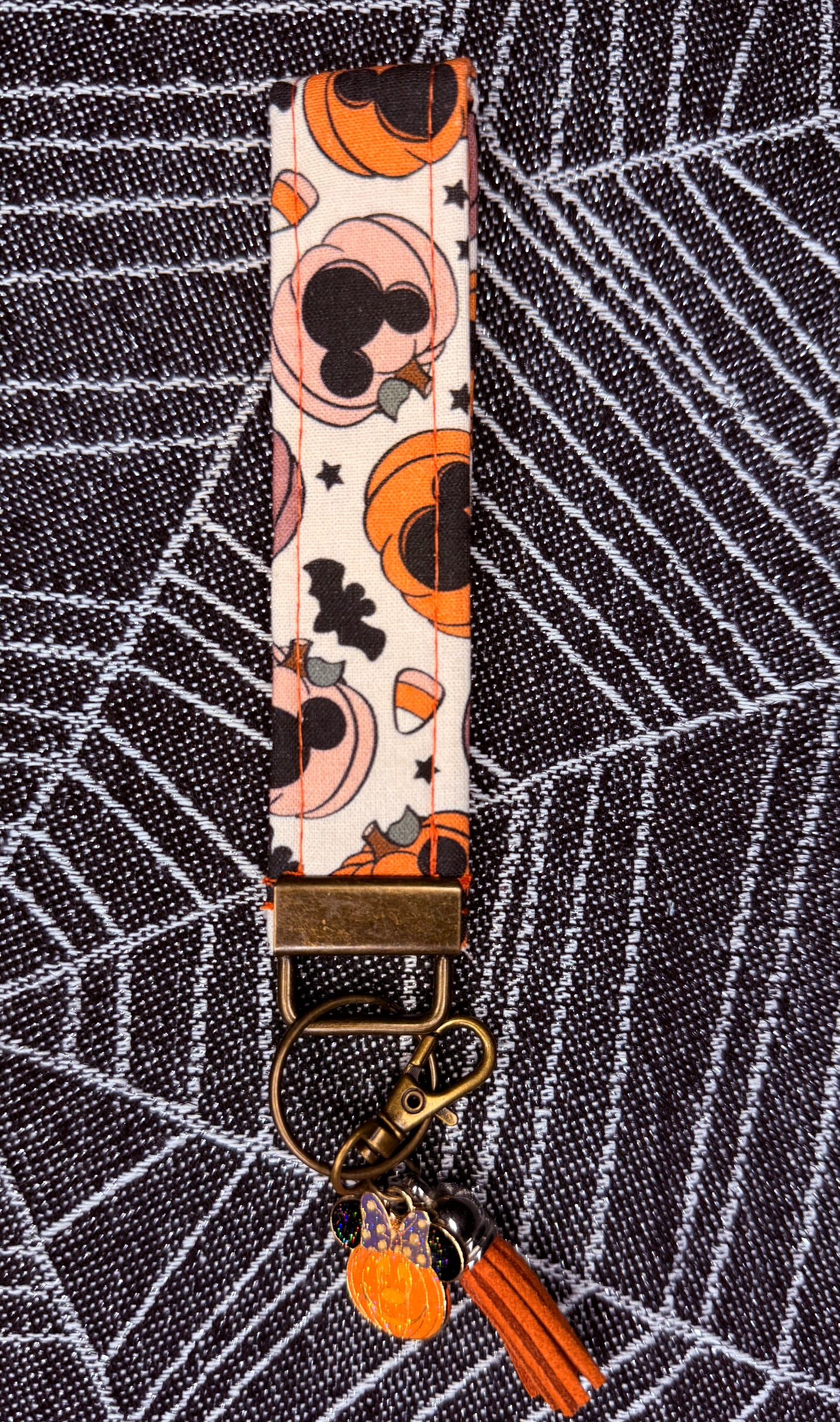 Haunted Mouse Wristlet Key fob
