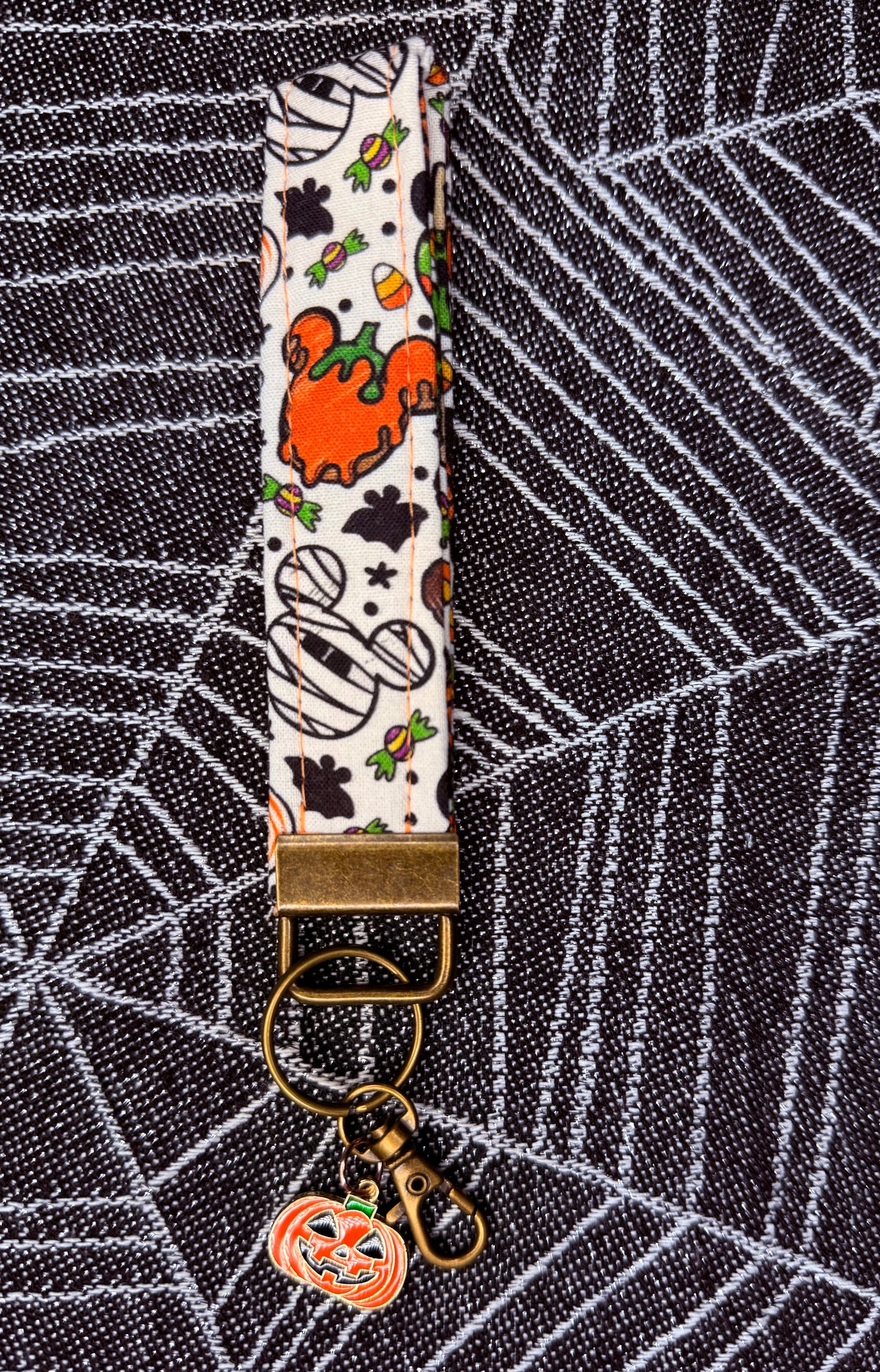 Haunted Mouse Wristlet Key fob