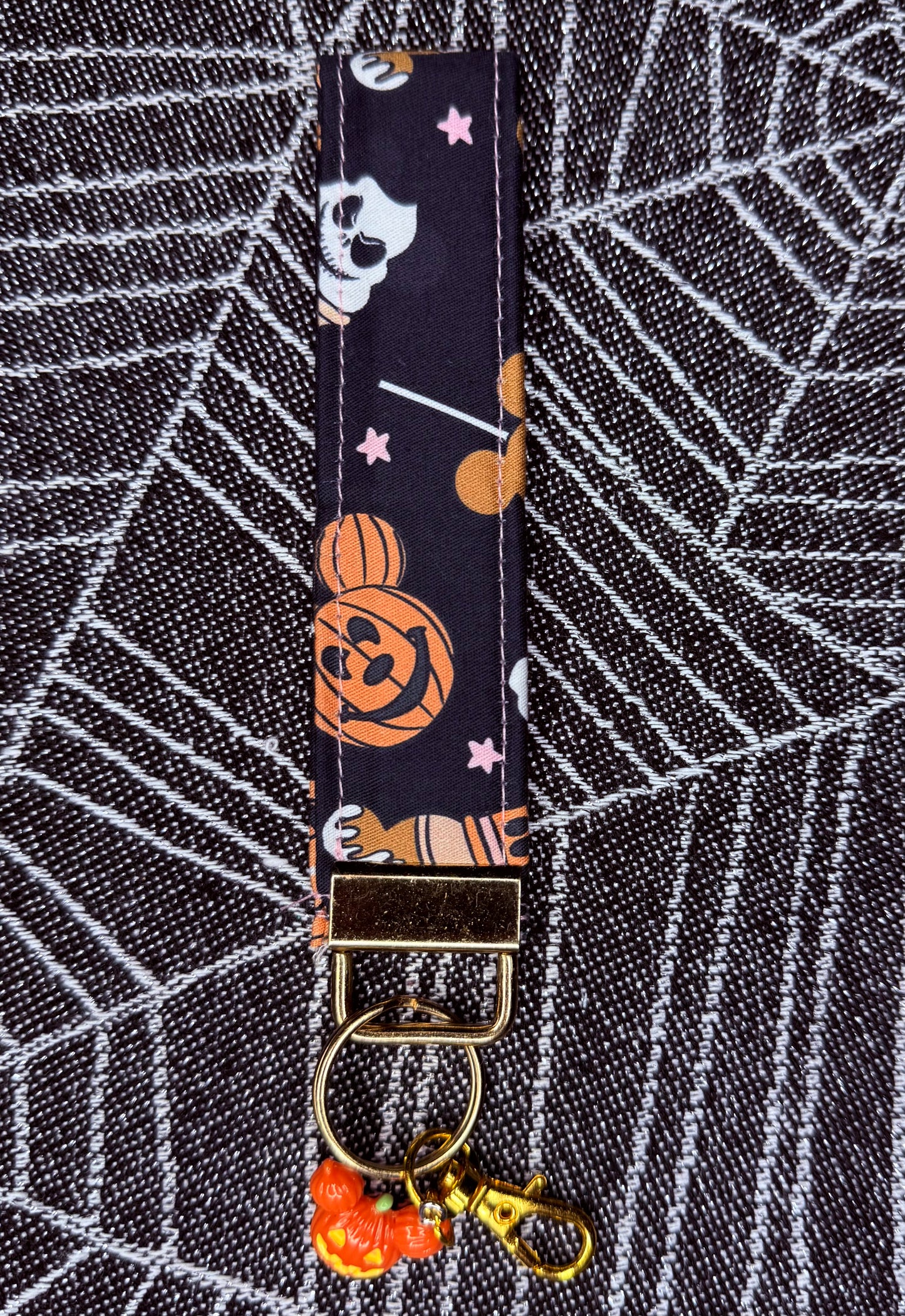 Haunted Mouse Wristlet Key fob